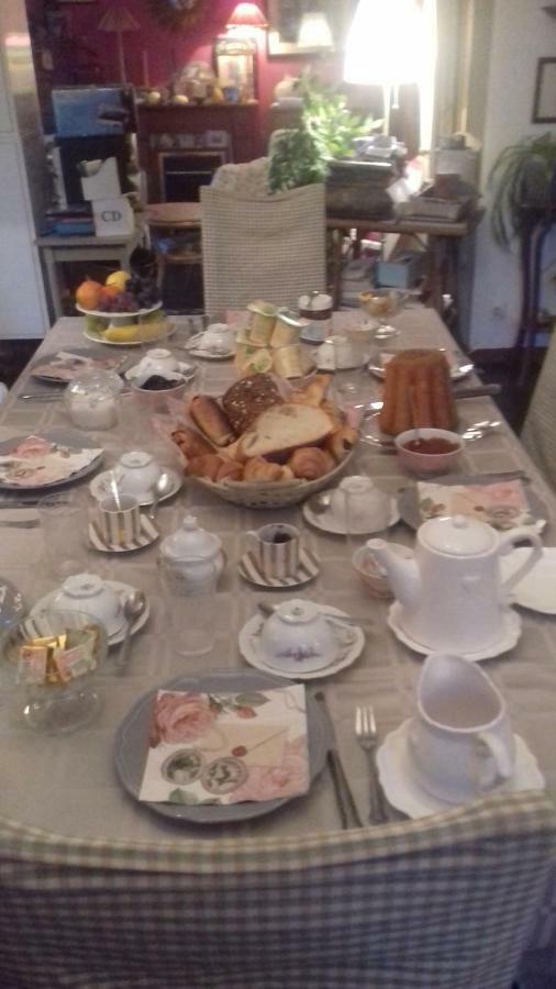 La Colline Des Roses Bed & Breakfast Conchil-le-Temple Bagian luar foto